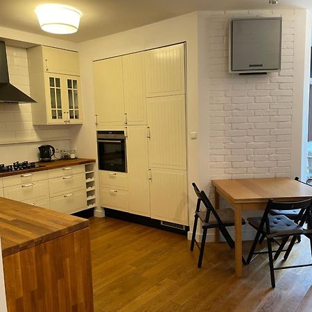 Family Apartment On Saska Kepa ワルシャワ エクステリア 写真