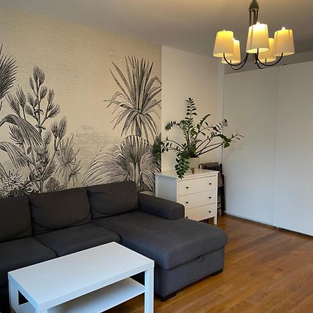 Family Apartment On Saska Kepa ワルシャワ エクステリア 写真